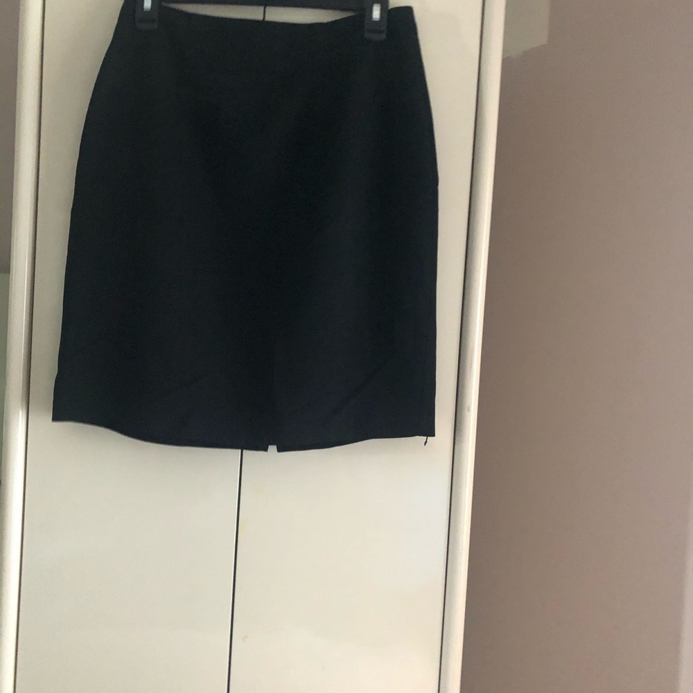 Suit - Picture 5 of 5